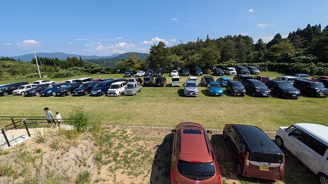 山の楽校駐車場